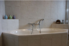Voorbeeldfoto Badkamers